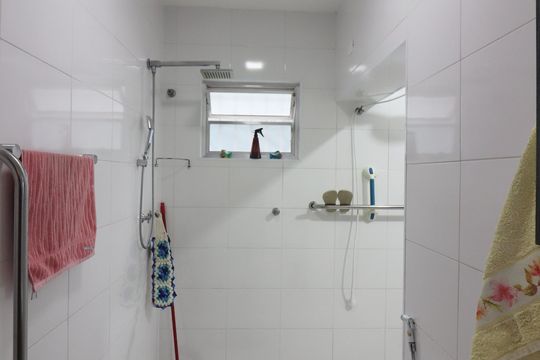 Banheiro Social 2 de casa à venda com 3 quartos, 292m² em Nova Petrópolis, São Bernardo do Campo