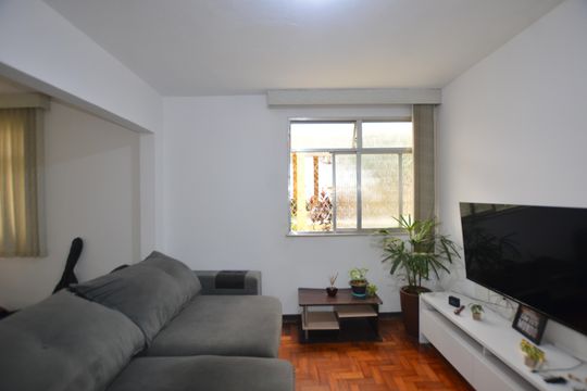 Sala de apartamento para alugar com 2 quartos, 56m² em Praça Seca, Rio de Janeiro