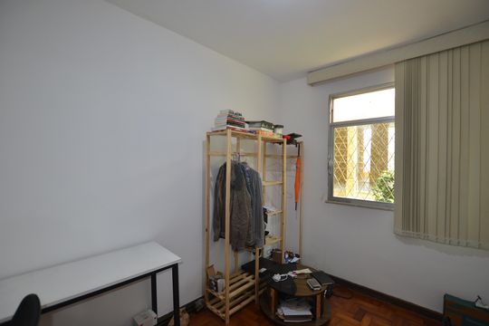 Quarto 2 de apartamento para alugar com 2 quartos, 56m² em Praça Seca, Rio de Janeiro