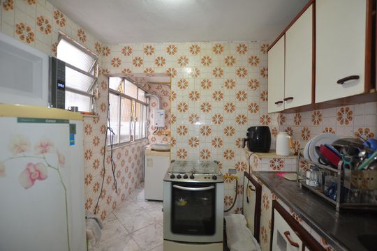 Cozinha e Área de Serviço de apartamento para alugar com 2 quartos, 56m² em Praça Seca, Rio de Janeiro