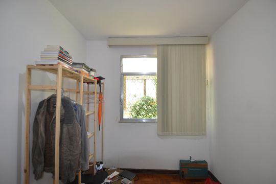 Quarto 2 de apartamento para alugar com 2 quartos, 56m² em Praça Seca, Rio de Janeiro