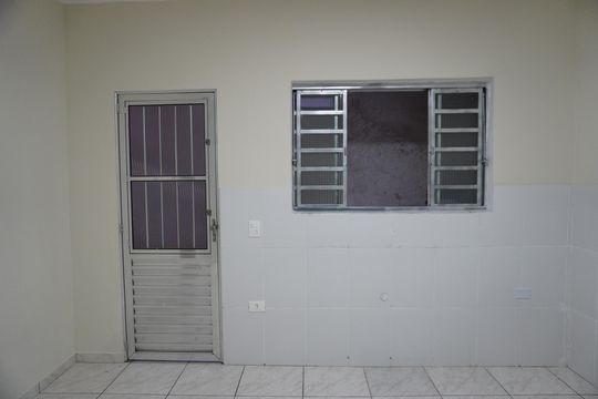 Casa para alugar com 2 quartos, 80m² em Jardim Camargo Novo, São Paulo