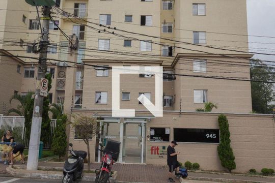 Fachada de apartamento para alugar com 2 quartos, 45m² em Planalto, São Bernardo do Campo