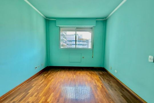 Apartamento à venda com 3 quartos, 230m² em Santa Cecilia, São Paulo