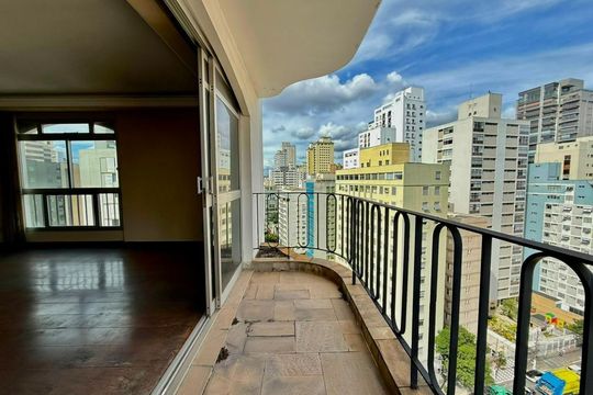 Apartamento à venda com 3 quartos, 230m² em Santa Cecilia, São Paulo