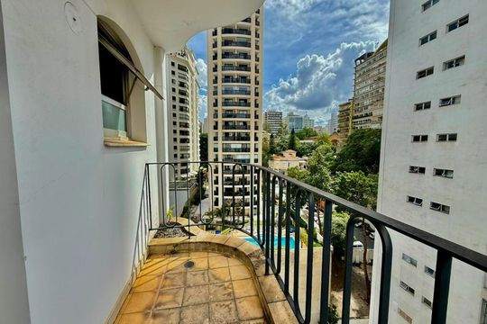 Apartamento à venda com 3 quartos, 230m² em Santa Cecilia, São Paulo