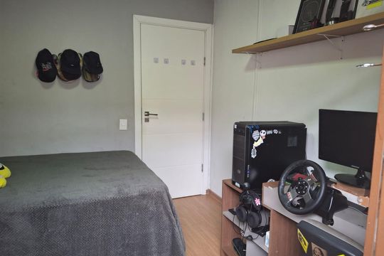 Quarto 1 de casa à venda com 4 quartos, 212m² em Portão, Curitiba