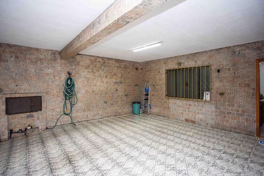 Garagem de casa à venda com 3 quartos, 380m² em Casa Grande, Diadema