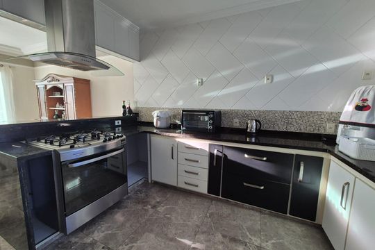 Cozinha de casa para alugar com 3 quartos, 250m² em Parque Via Norte, Campinas