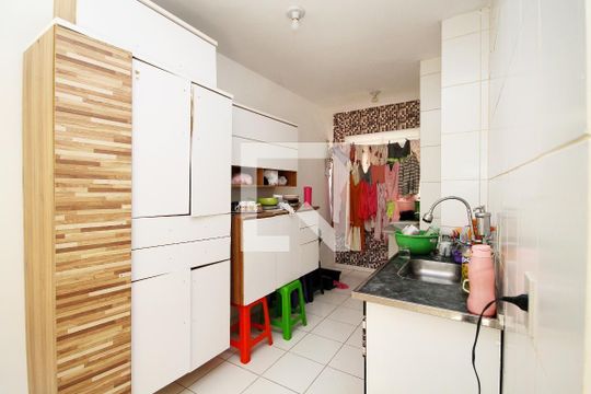 Cozinha de apartamento à venda com 2 quartos, 55m² em Conceicao, Osasco