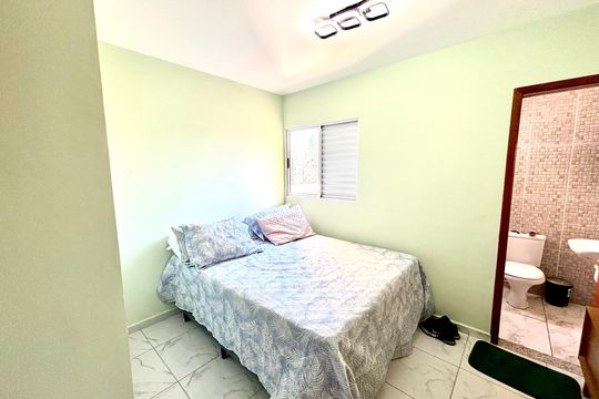 Suite 1 de casa de condomínio para alugar com 2 quartos, 64m² em Jardim Popular, São Paulo