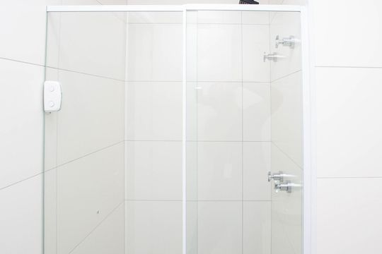 Banheiro de apartamento para alugar com 2 quartos, 45m² em Centro, Diadema