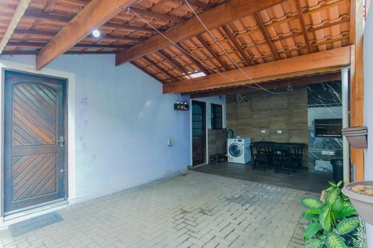 Garagem  de casa de condomínio à venda com 2 quartos, 107m² em Jardim do Papai, Guarulhos