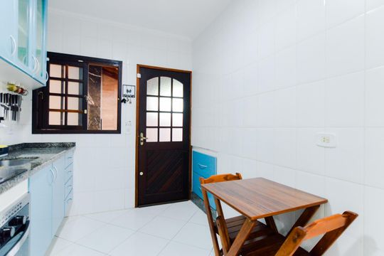 Cozinha de casa de condomínio à venda com 2 quartos, 107m² em Jardim do Papai, Guarulhos