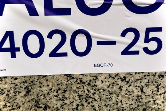 Placa de apartamento à venda com 2 quartos, 75m² em Catete, Rio de Janeiro