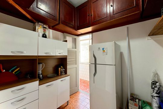 Quarto de serviço de apartamento à venda com 2 quartos, 75m² em Catete, Rio de Janeiro