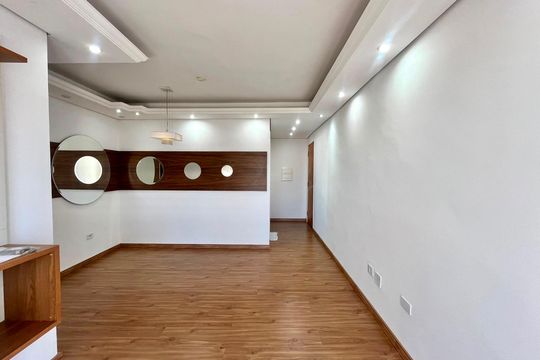 Sala de apartamento para alugar com 3 quartos, 70m² em Parque Brasília, Campinas
