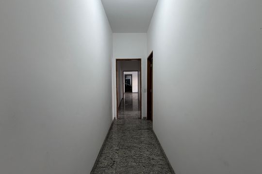 Corredor de casa para alugar com 2 quartos, 168m² em Quarta Parada, São Paulo