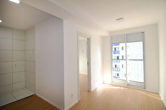 Apartamento para alugar com 2 quartos, 40m² em Irajá, Rio de Janeiro