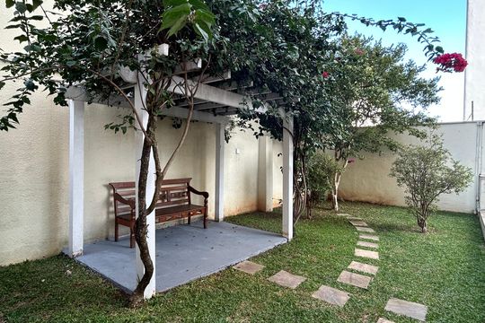 Área comum de apartamento à venda com 3 quartos, 105m² em Vila Bertioga, São Paulo