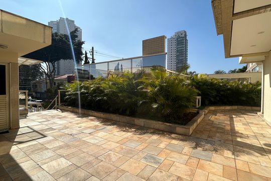 Área comum de apartamento à venda com 3 quartos, 105m² em Vila Bertioga, São Paulo