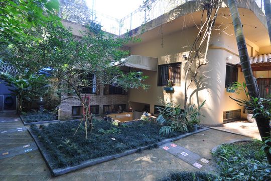 Quintal de casa para alugar com 2 quartos, 430m² em Vila Amélia, São Paulo