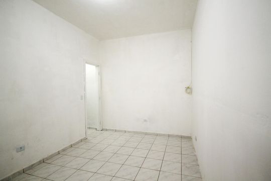 Quarto de casa para alugar com 1 quarto, 50m² em Jardim do Engenho, Cotia