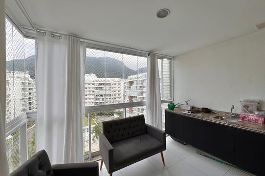 Varanda de apartamento para alugar com 3 quartos, 200m² em Recreio dos Bandeirantes, Rio de Janeiro