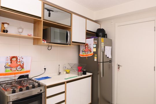 Cozinha de apartamento para alugar com 2 quartos, 33m² em Itaquera, São Paulo