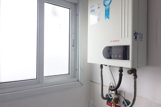 Área de serviço de apartamento para alugar com 2 quartos, 49m² em Ferrazópolis, São Bernardo do Campo
