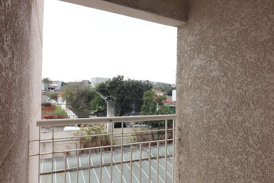 Varanda da sala de apartamento para alugar com 2 quartos, 49m² em Ferrazópolis, São Bernardo do Campo
