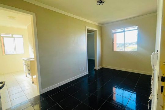 Apartamento para alugar com 2 quartos, 54m² em Jardim Arco-iris, Cotia