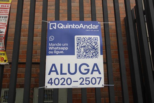 Placa de apartamento para alugar com 2 quartos, 49m² em Vila Ré, São Paulo