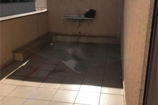 Apartamento à venda com 3 quartos, 99m² em Jardim Santa Teresinha, São Paulo
