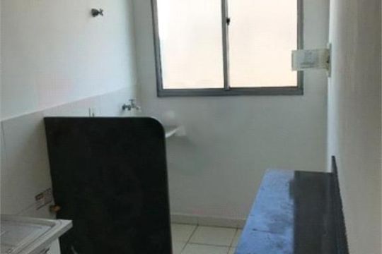 Apartamento à venda com 3 quartos, 99m² em Jardim Santa Teresinha, São Paulo
