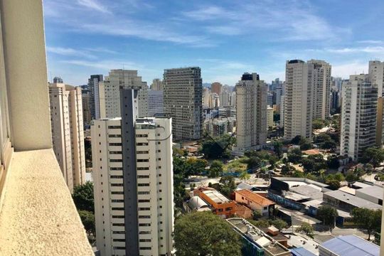 Apartamento à venda com 2 quartos, 70m² em Vila Nova Conceição, São Paulo