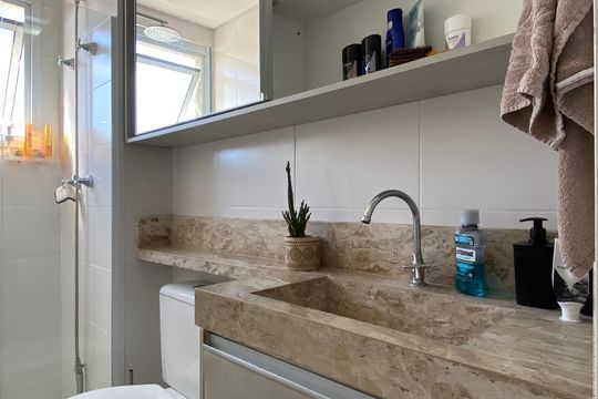 Banheiro 2 de apartamento à venda com 2 quartos, 54m² em Vila Osasco, Osasco