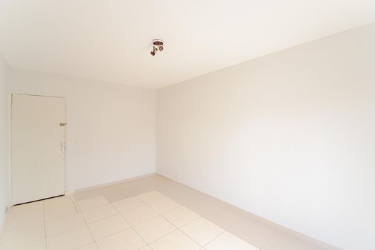 Quarto 3 de casa à venda com 3 quartos, 120m² em Vila Gopouva, Guarulhos