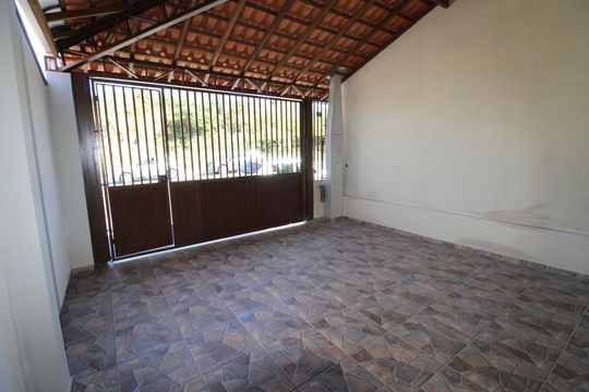 Garagem de casa para alugar com 2 quartos, 130m² em Parque Interlagos, São José dos Campos