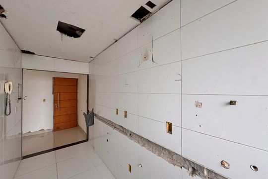 Cozinha e Área de Serviço de apartamento à venda com 1 quarto, 56m² em Barra da Tijuca, Rio de Janeiro