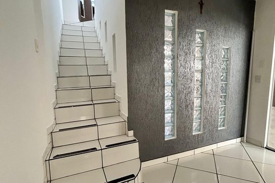 Sala de casa à venda com 3 quartos, 188m² em Fazenda Grande, Jundiaí