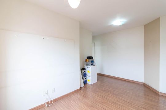 Sala de apartamento à venda com 2 quartos, 50m² em Vila Roque, São Paulo