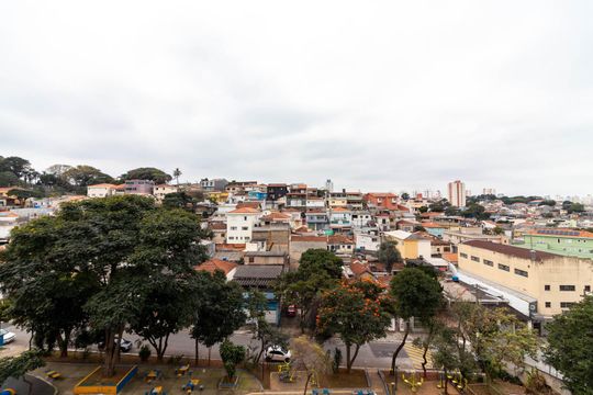 Sala - Vista de apartamento à venda com 2 quartos, 50m² em Vila Roque, São Paulo