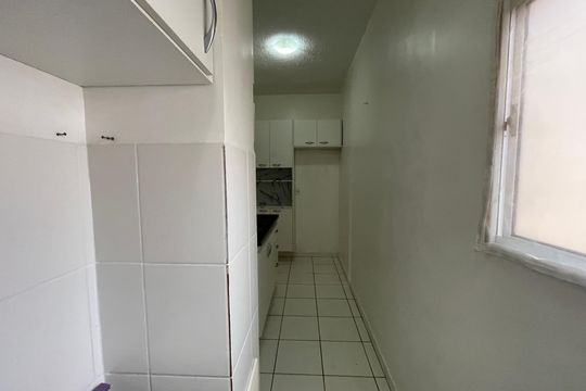 Cozinho de apartamento para alugar com 2 quartos, 47m² em Petrópolis, Cotia