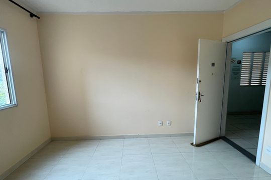 Sala de apartamento para alugar com 2 quartos, 47m² em Petrópolis, Cotia