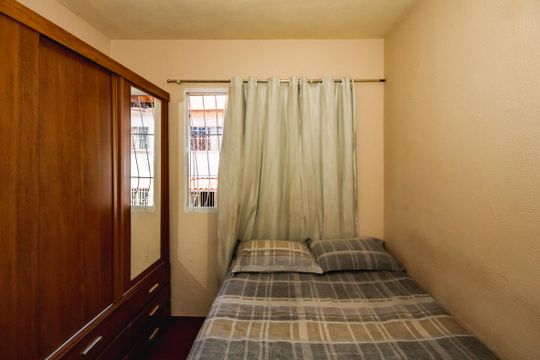 Quarto 2 de apartamento para alugar com 2 quartos, 60m² em Candelária, Belo Horizonte