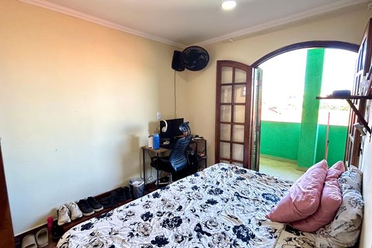 Quarto 4 de casa à venda com 4 quartos, 395m² em Parque Continental I, Guarulhos