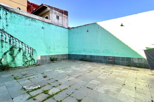Quintal de casa à venda com 4 quartos, 395m² em Parque Continental I, Guarulhos