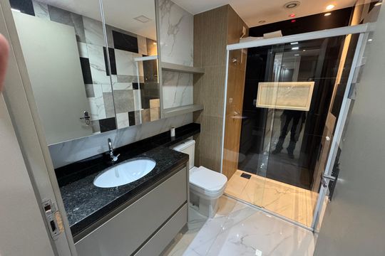 Banheiro de apartamento para alugar com 2 quartos, 64m² em Taguatinga, Brasília