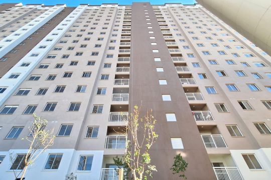 Fachada  de apartamento para alugar com 2 quartos, 24m² em Parque Industrial Tomas Edson, São Paulo